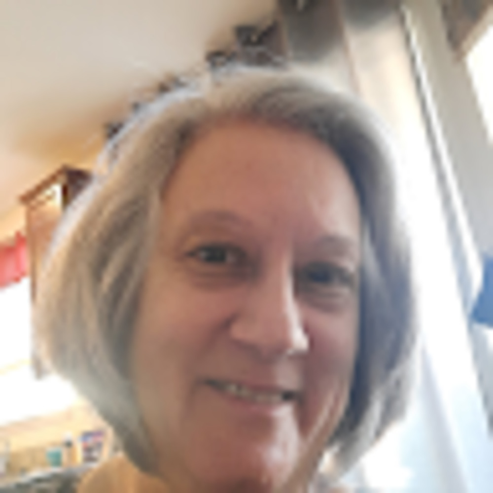 Meet your Posher, Carol